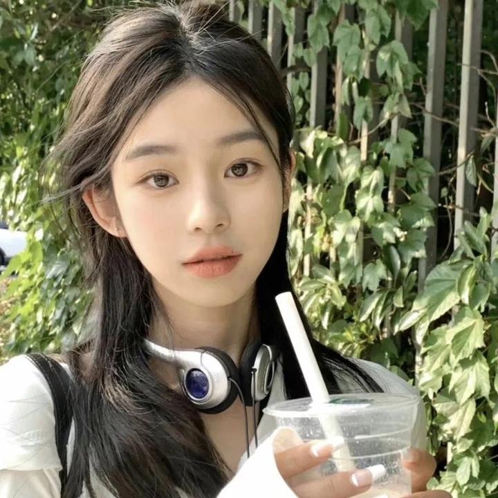 史酷比和食尸鬼学校